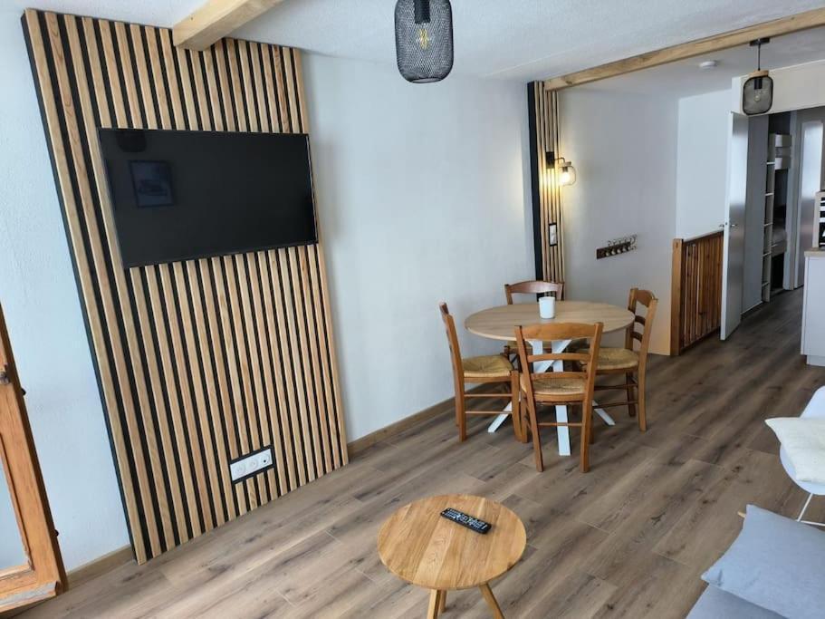 T2 Cosy Au Pied Des Pistes Apartman Bagnères-de-Bigorre Kültér fotó